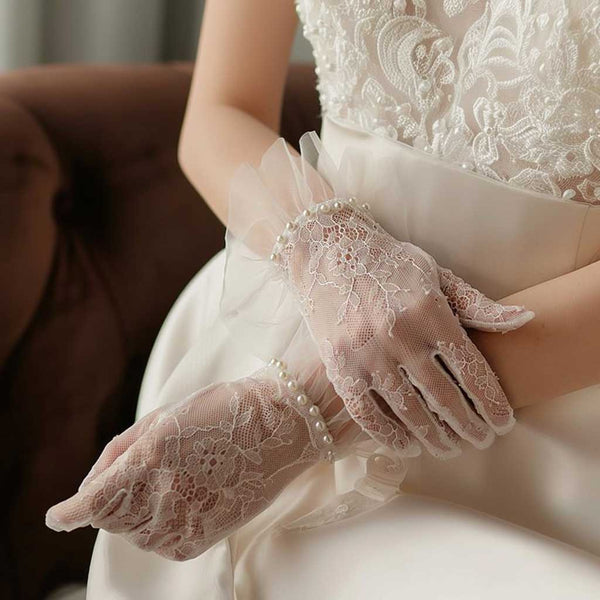 Short Lace Bridal Gloves with Pearls AC10