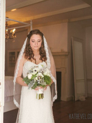 ieie Waltz Length Lace Mantilla Wedding Bridal Veil VG1001 White / with Comb / 72 Inches