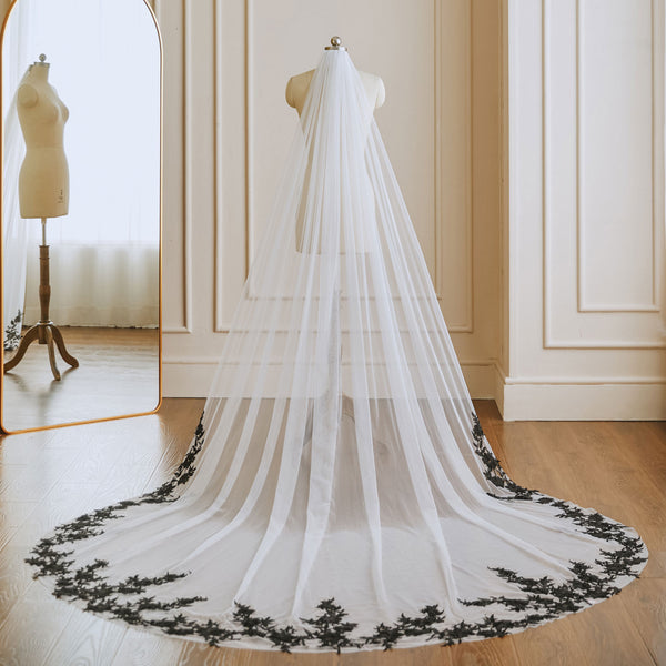 Eaytmo Bridal Lace Wedding Veils for Brides 2-Tier Appliqued Short Waist  Length Bride Veil with Comb Soft Tulle Veils